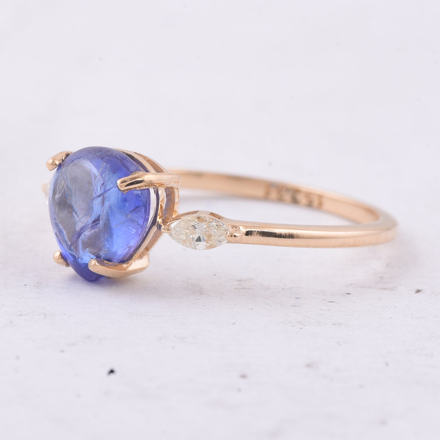 2.20 Ct Fancy Cabochon Cut Natural Tanzanite 14K Gold Ring