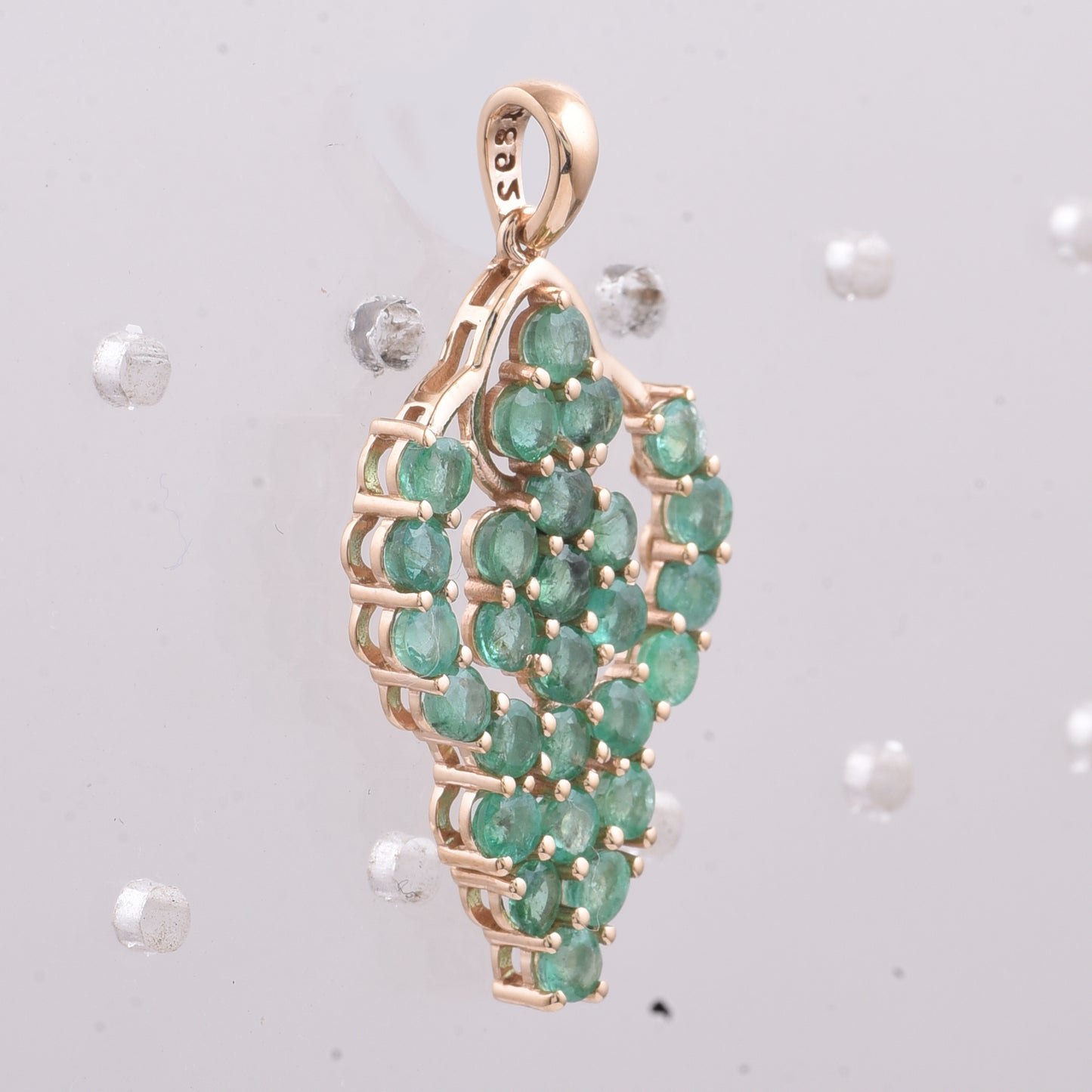 2.17 Ct Round Natural Emerald 14K Gold Pendant