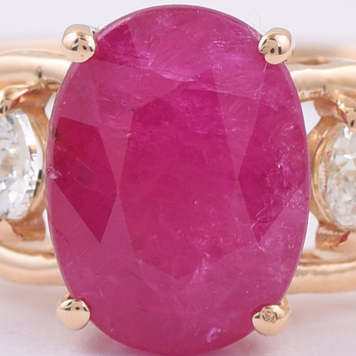 2.82 Ct Oval Natural Ruby 14K Gold Ring