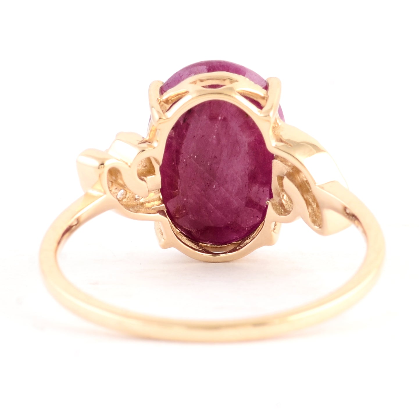 3.66 Ct Oval Ruby 14K Gold Ring