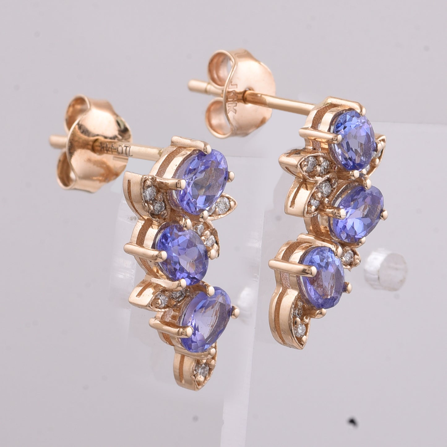1.13 Ct Oval Natural Tanzanite 14K Gold Earrings