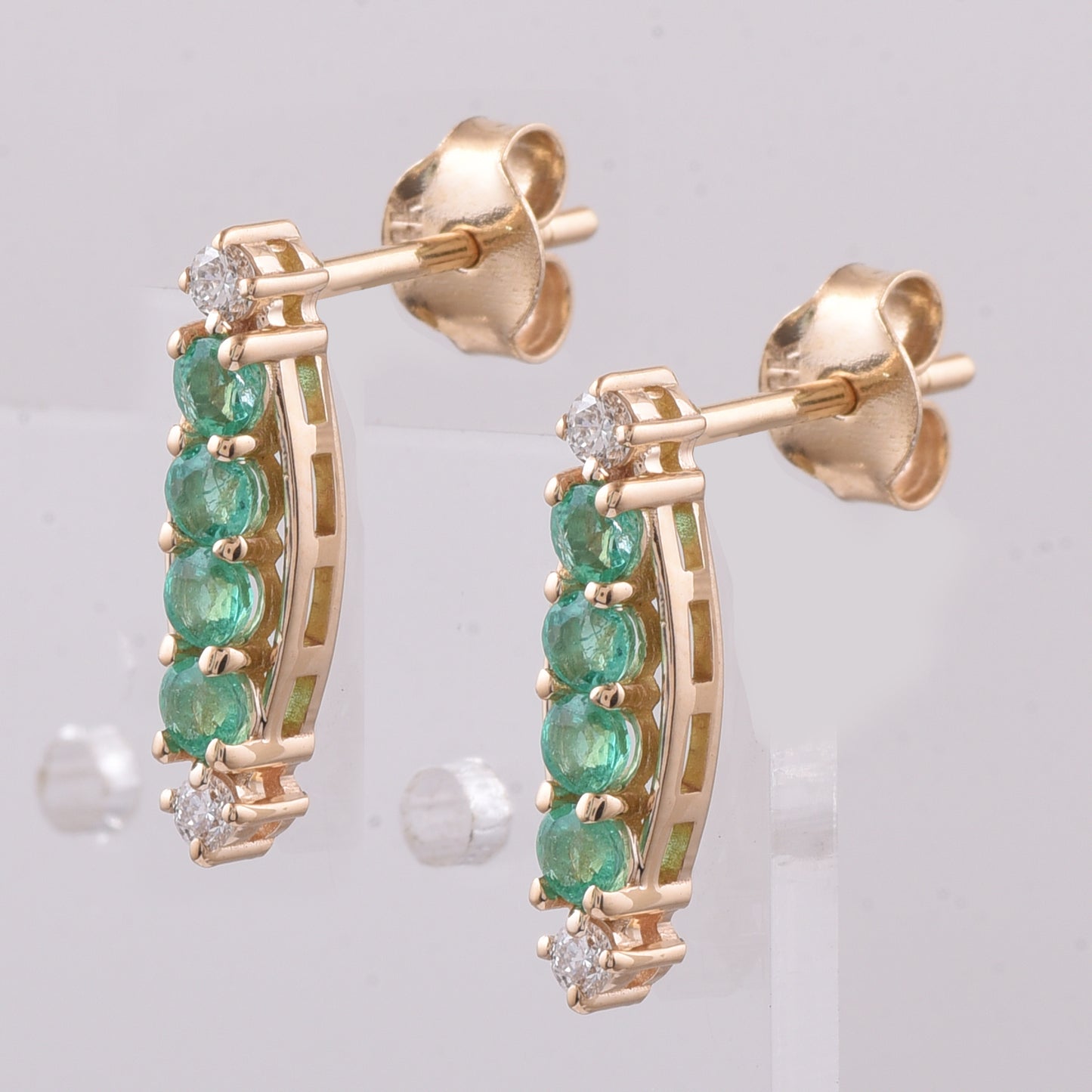 0.51 Ct Round Natural Emerald 14K Gold Earrings