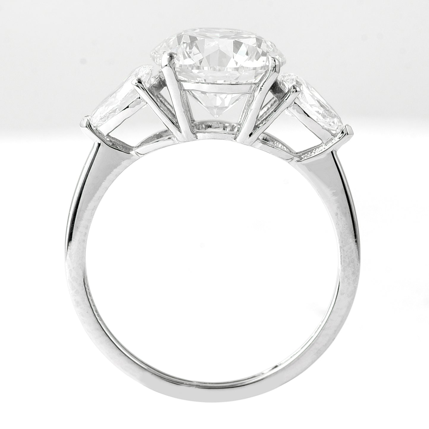 3.83 Ct Round Brilliant Lab Grown Diamond 950 Platinum Ring