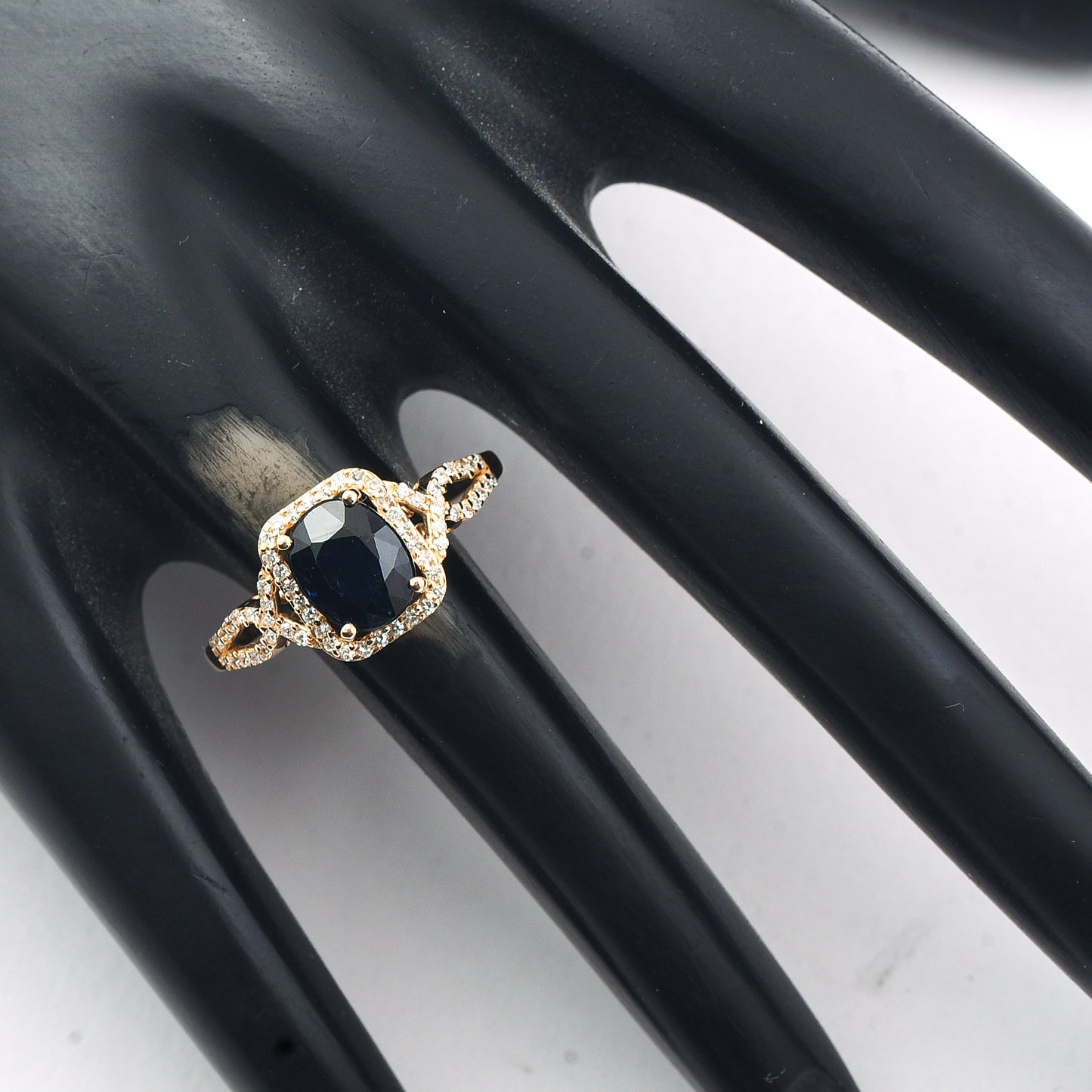 2.34 Ct Oval Mixed Cut Natural Sapphire 14K Gold Ring