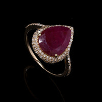2.65 Ct Pear Cabochon Natural Ruby 14K Gold Ring