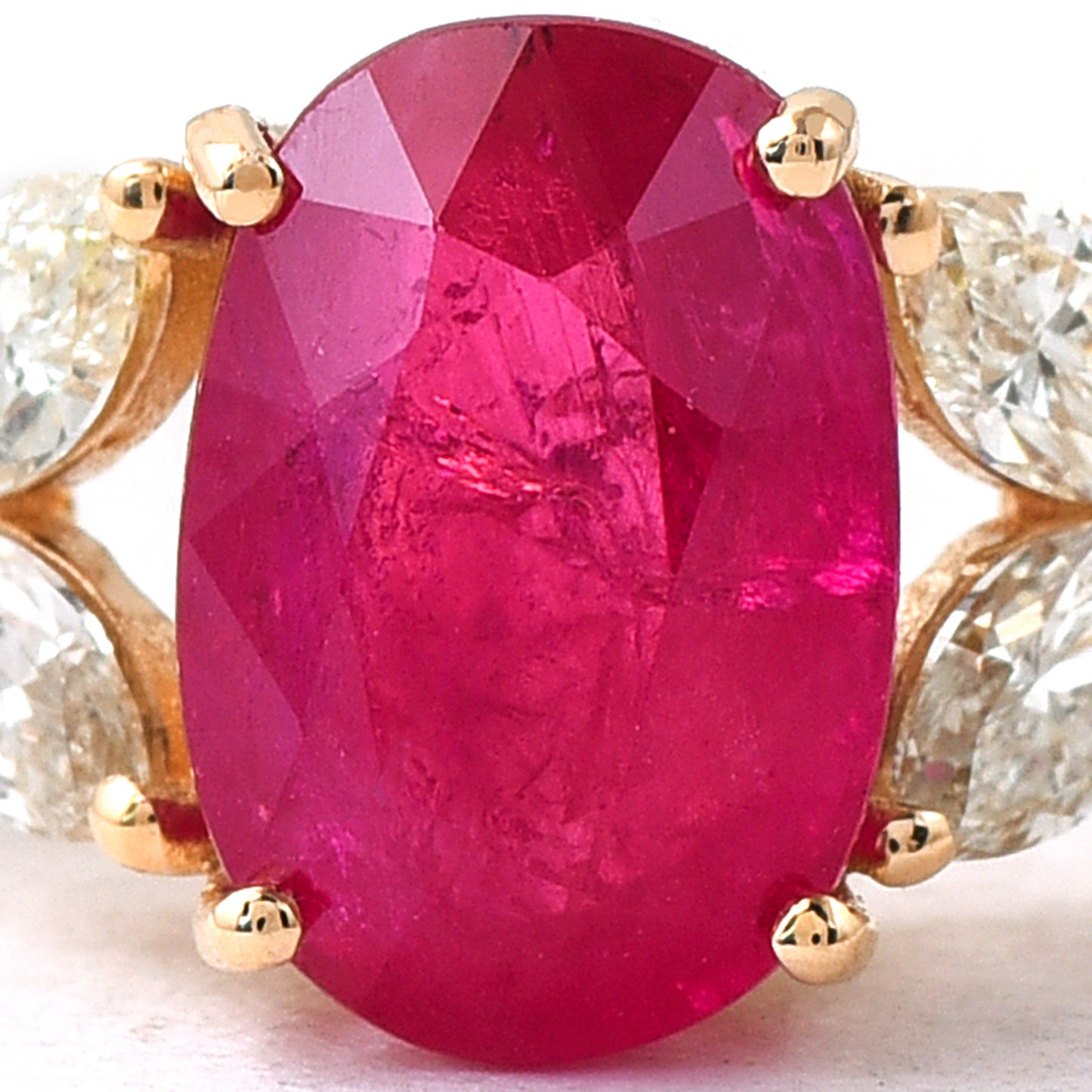 1.64 Ct Oval Mixed Cut Natural Ruby 14K Gold Ring