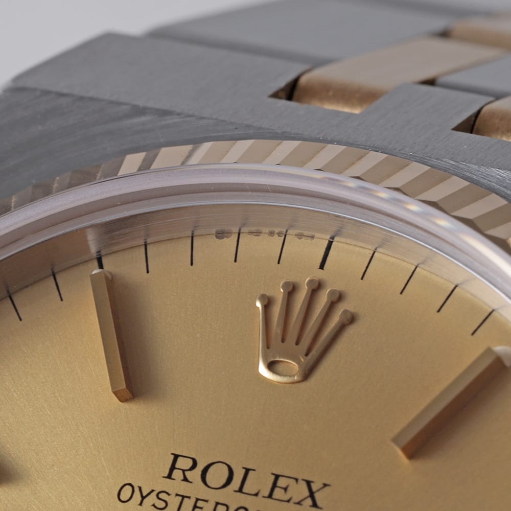 Pre-owned Rolex Oysterquartz 17013 Champagne Bar No. 98 Men's