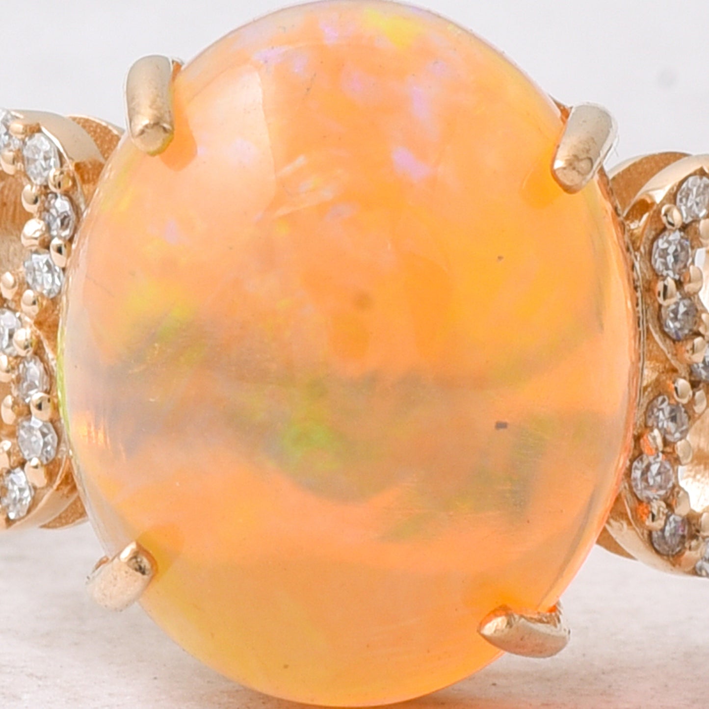 3.68 Ct Oval Cabochon Cut Natural Opal 14K Gold Ring