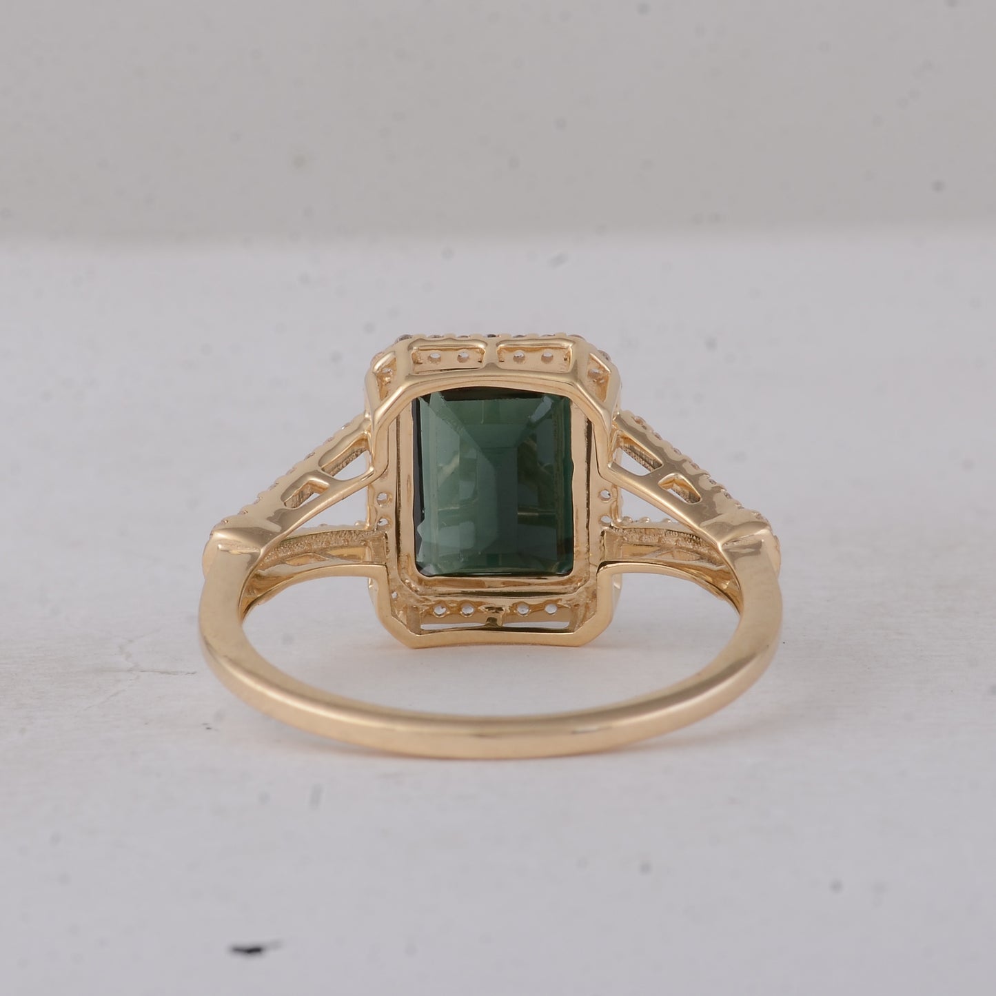 2.91 Ct Octagon Tourmaline 9K Gold Ring