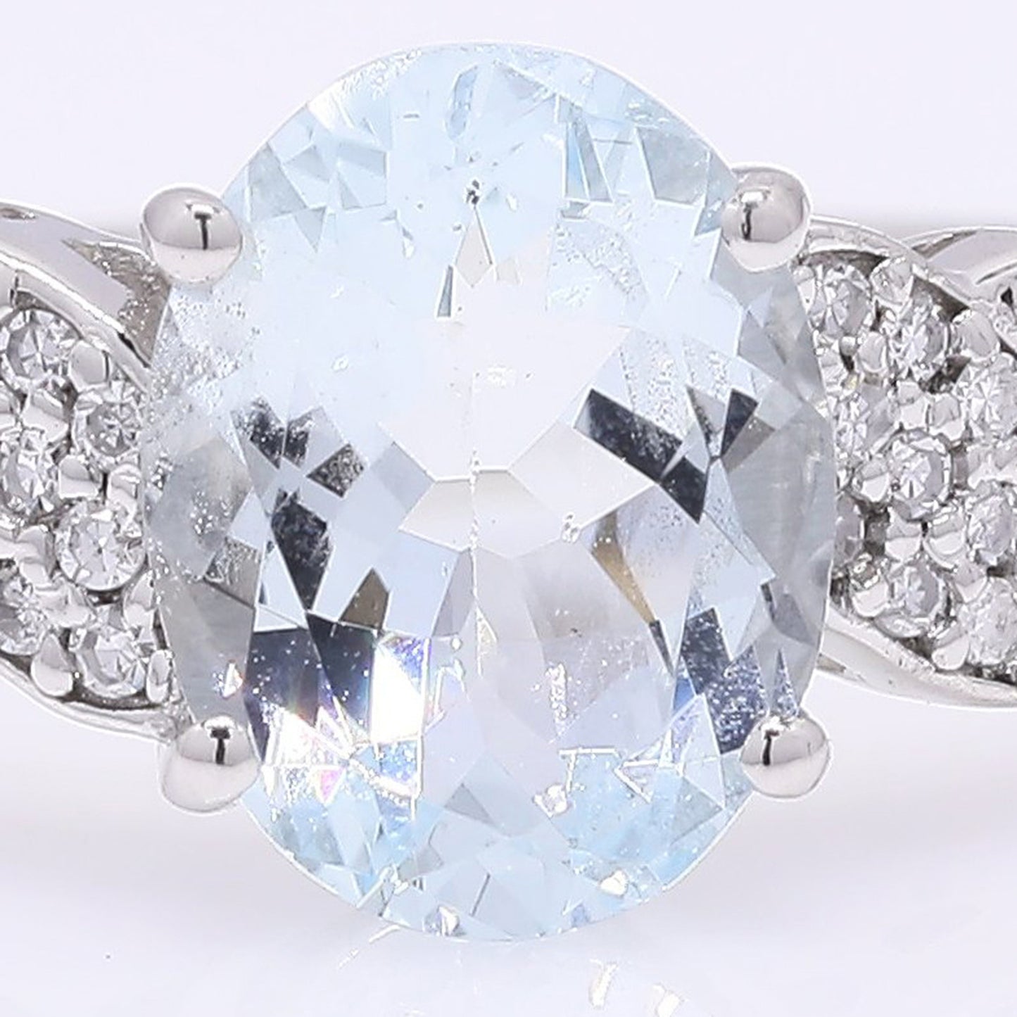 1.30 Ct Oval Mixed Cut Natural Aquamarine 950 Platinum Ring