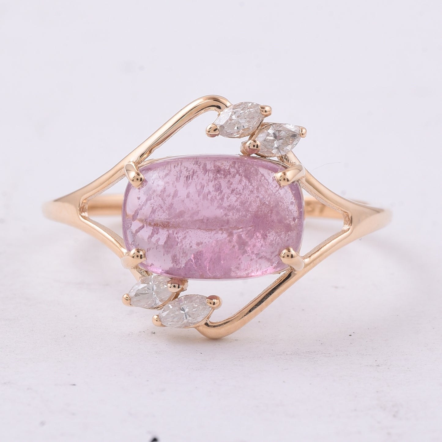 3.18 Ct Cushion Cabochon Cut Natural Spinel 14K Gold Ring