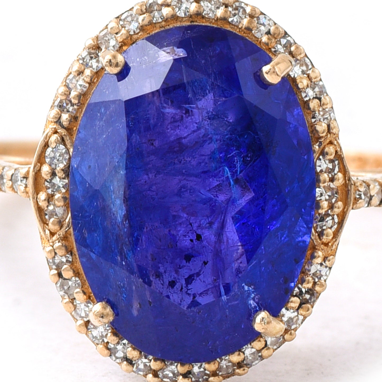 4.85 Ct Oval Tanzanite 14K Gold Ring
