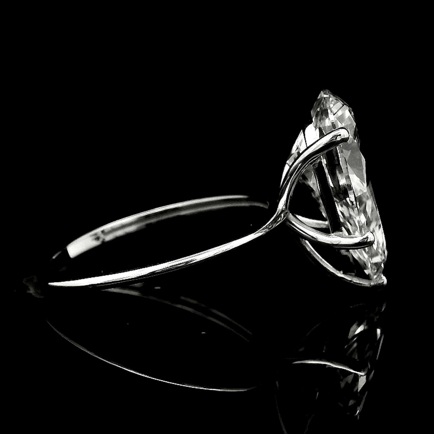 4.62 Carats Lab Grown Diamond 14K Gold Ring
