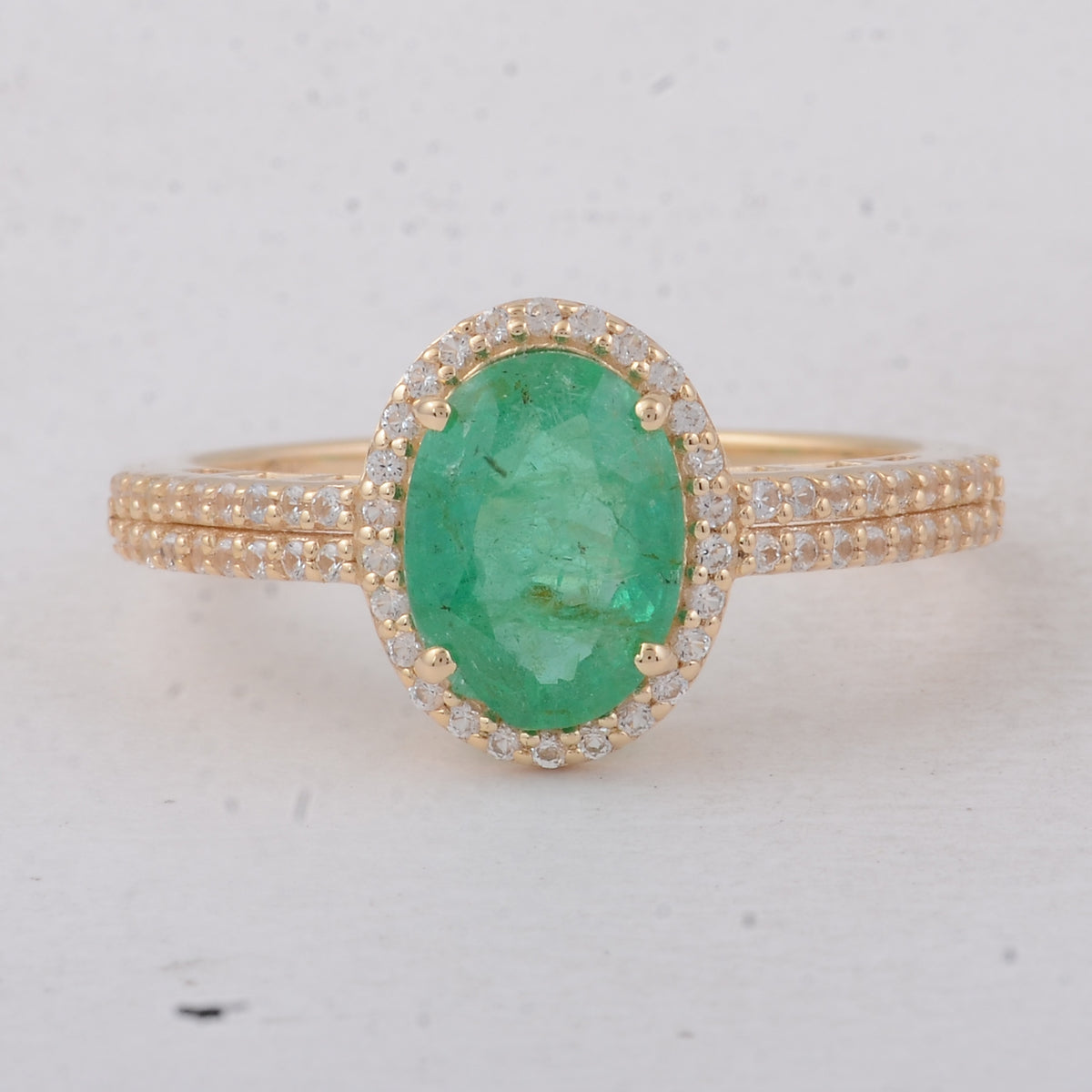 1.54 Ct Oval Emerald 9K Gold Ring