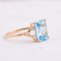 3.58 Ct Octagon Blue Topaz 14K Gold Ring