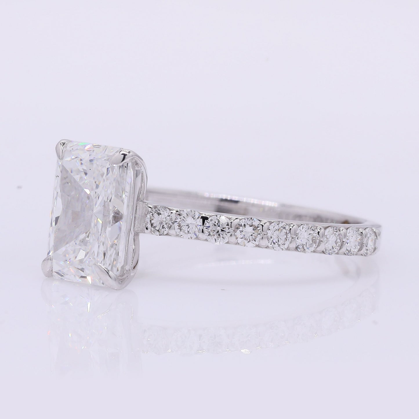 2.42 Carats Lab Grown Diamond 14K Gold Ring