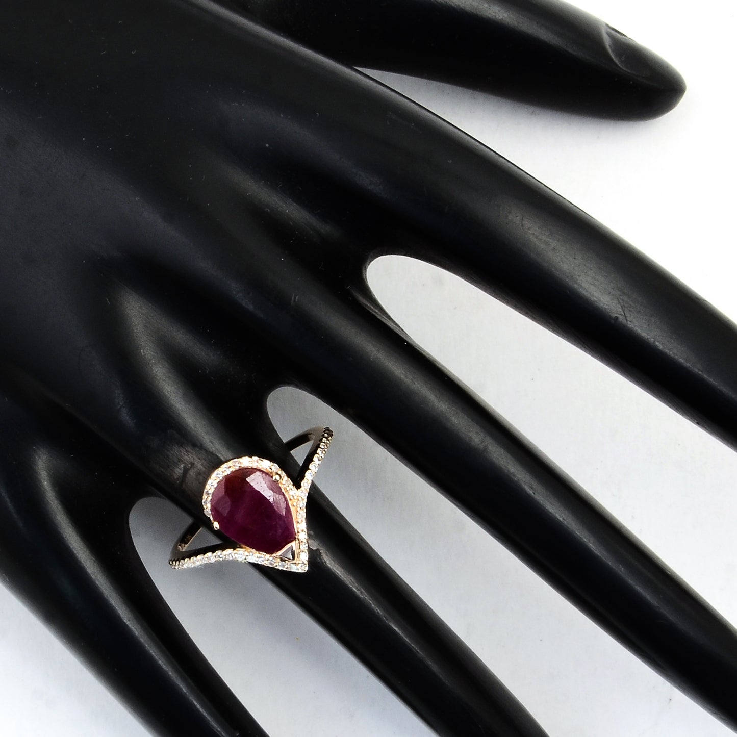 2.03 Ct Pear Mixed Cut Natural Corundum Ruby 14K Gold Ring