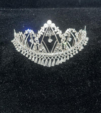 49.123 grams Tiara