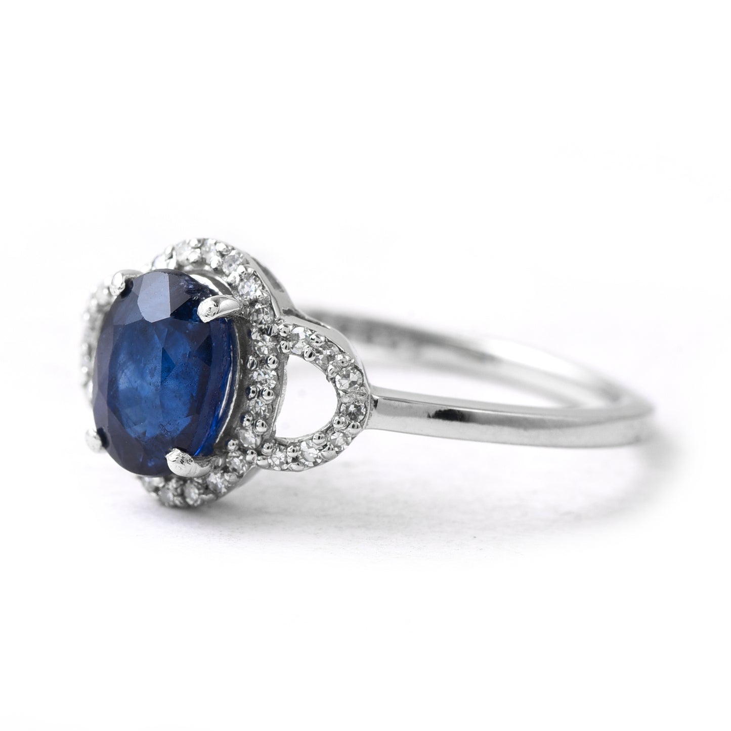 1.48 Ct Oval Sapphire 950 Platinum Ring
