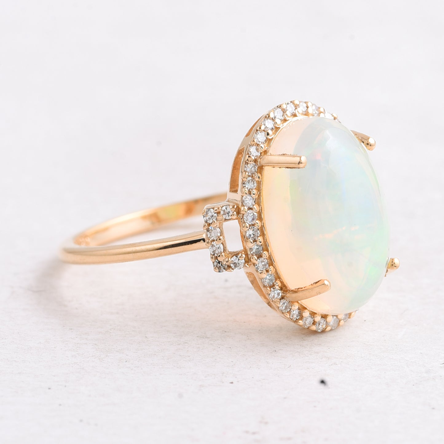 2.46 Ct Oval Cabochon Cut Natural Opal 14K Gold Ring