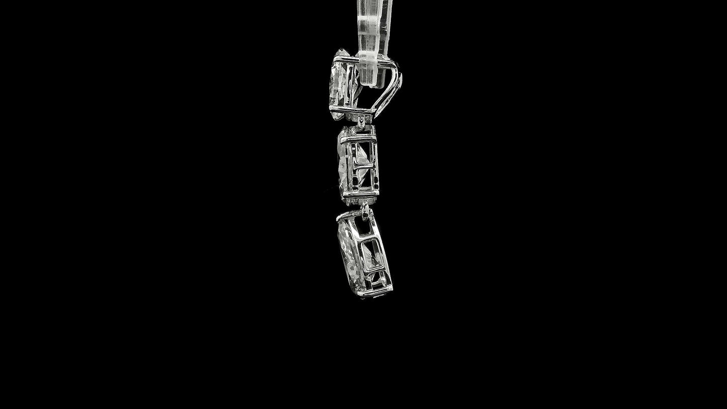 3.19 Carats Lab Grown Diamond 14K Gold Pendant