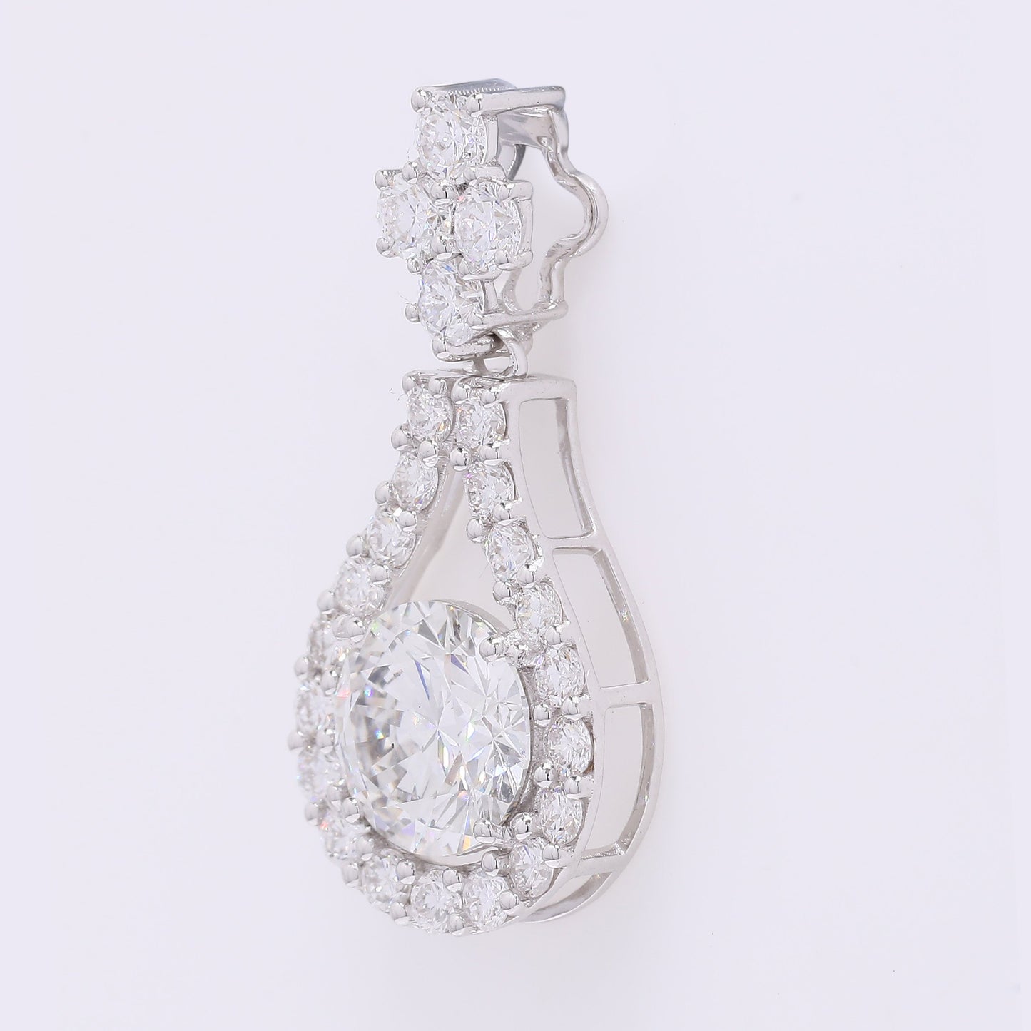 2.25 Carats Lab Grown Diamond 14K Gold Pendant