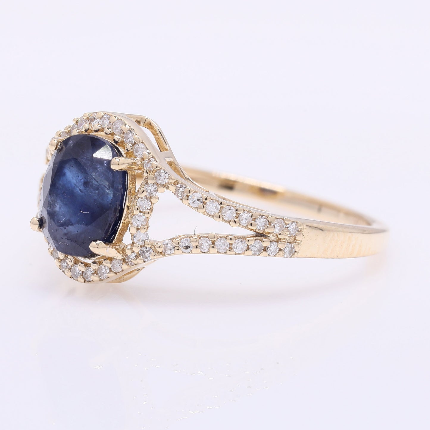 2.03 Ct Oval Mixed Cut Natural Sapphire 14K Gold Ring