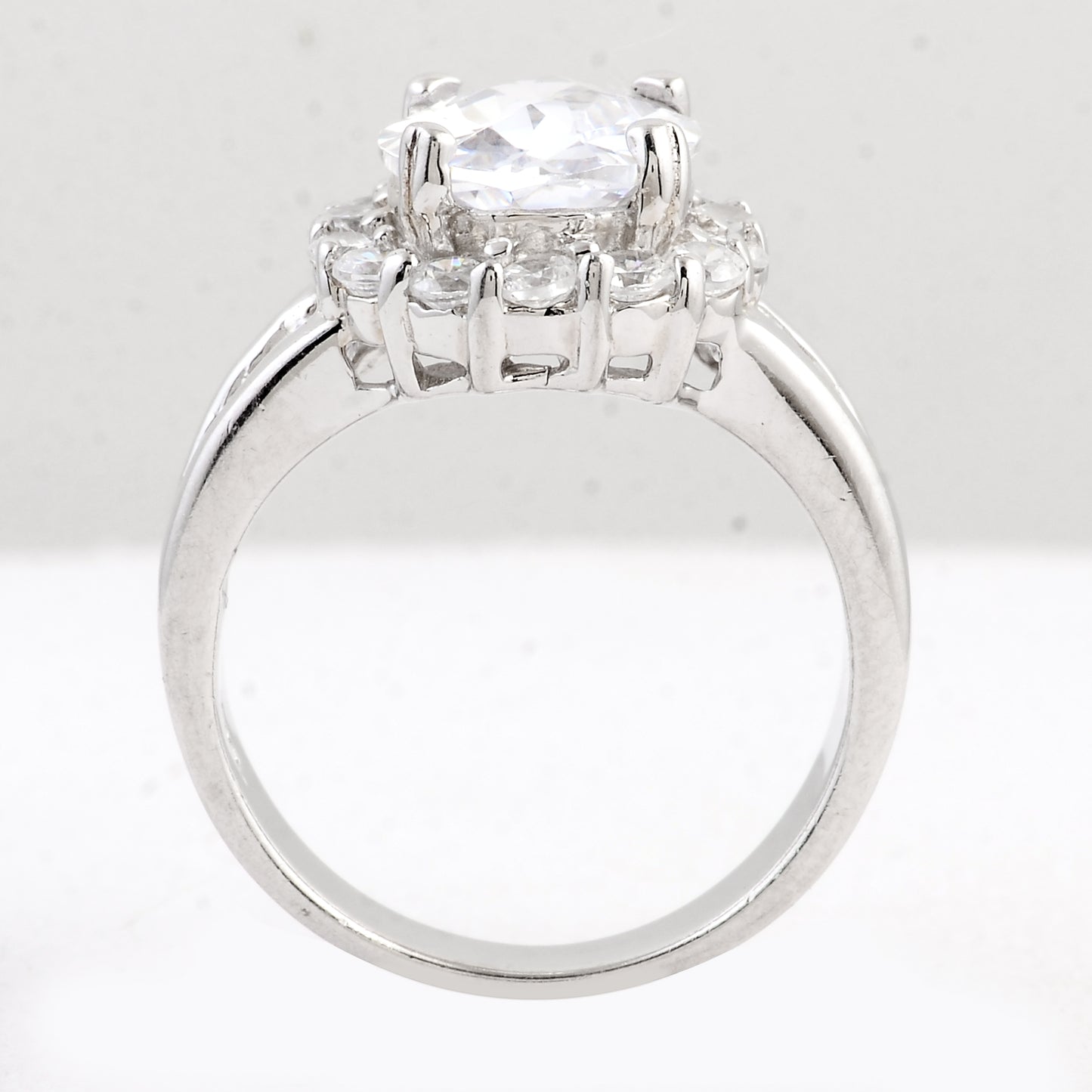 15.86 Ct Cubic Zirconia 925 Sterling Silver Ring