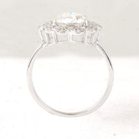 2.20 Carats Lab Grown Diamond 14K Gold Ring