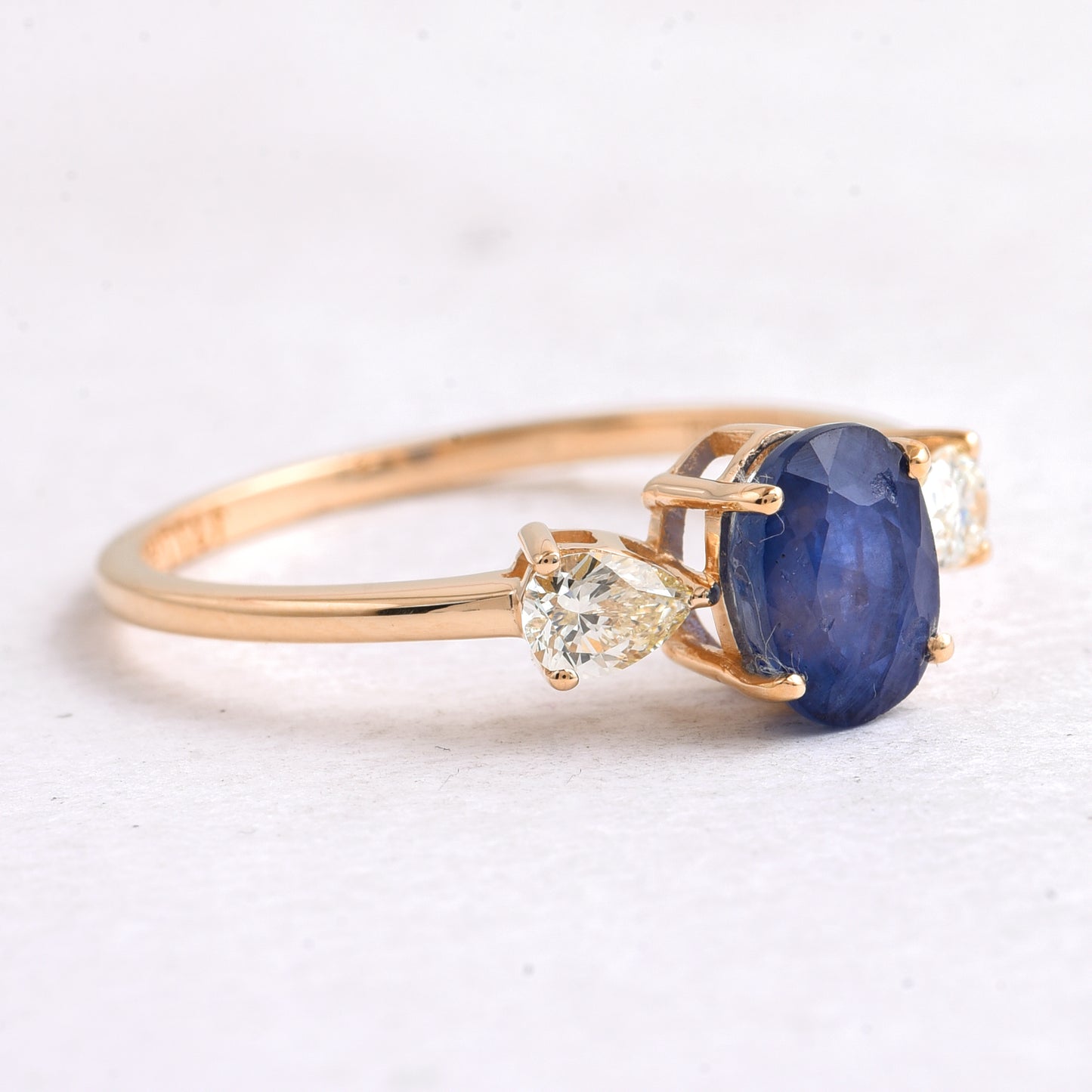 1.73 Ct Oval Mixed Cut Natural Sapphire 14K Gold Ring