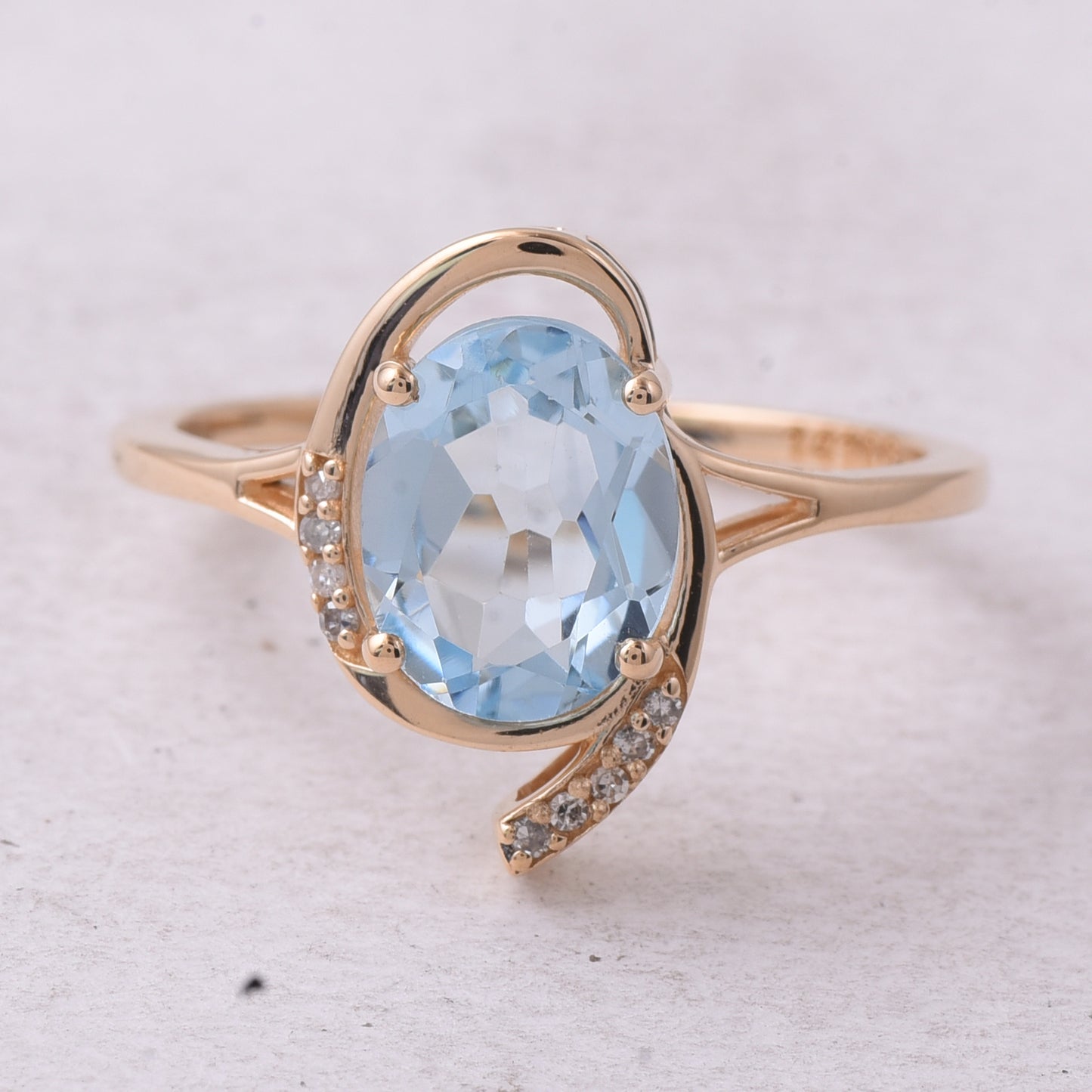 2.06 Ct Oval Mixed Cut Natural Topaz 14K Gold Ring