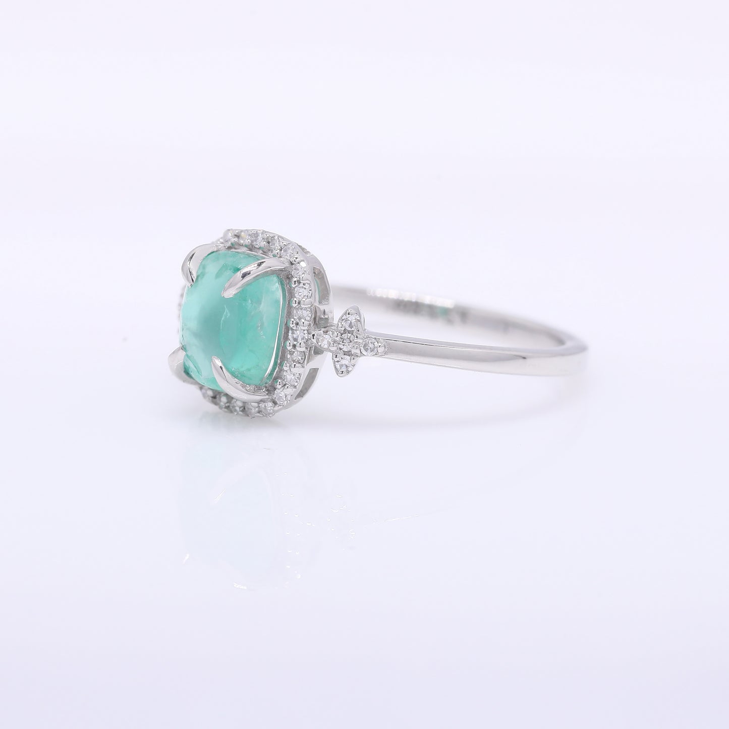 1.25 Ct Oval Cabochon Cut Natural Emerald 950 Platinum Ring