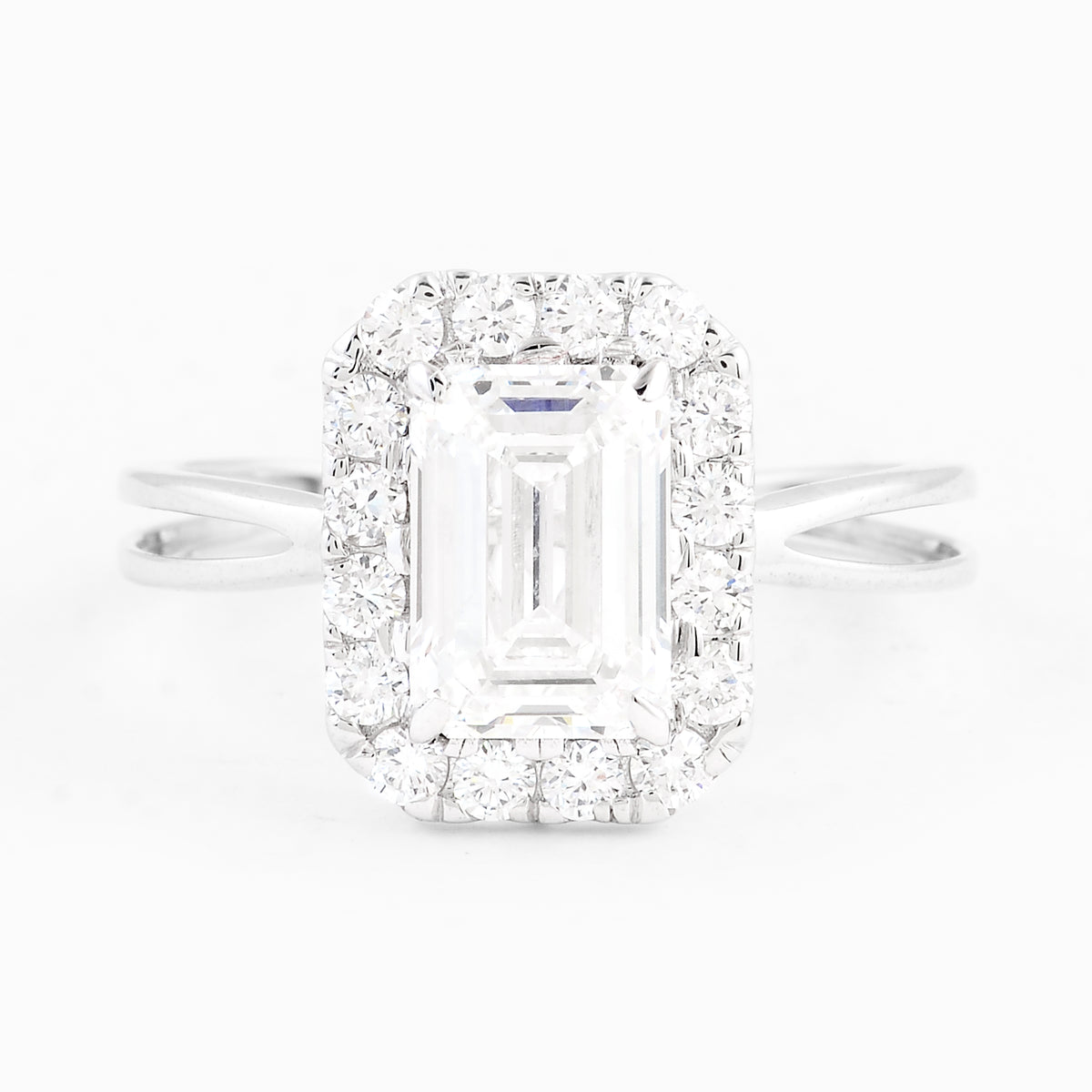 2.59 Carats Lab Grown Diamond 14K Gold Ring