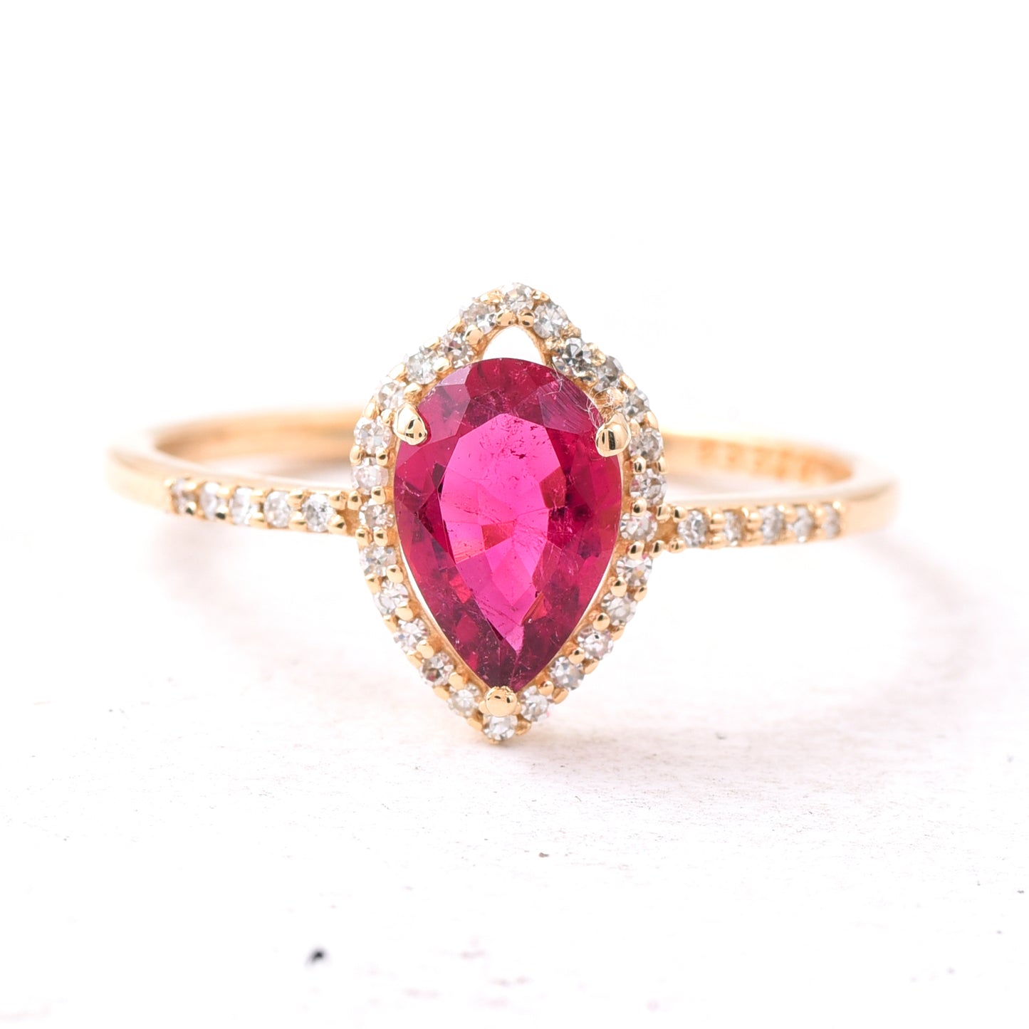 0.94 Ct Pear Mixed Cut Natural Rubellite 14K Gold Ring