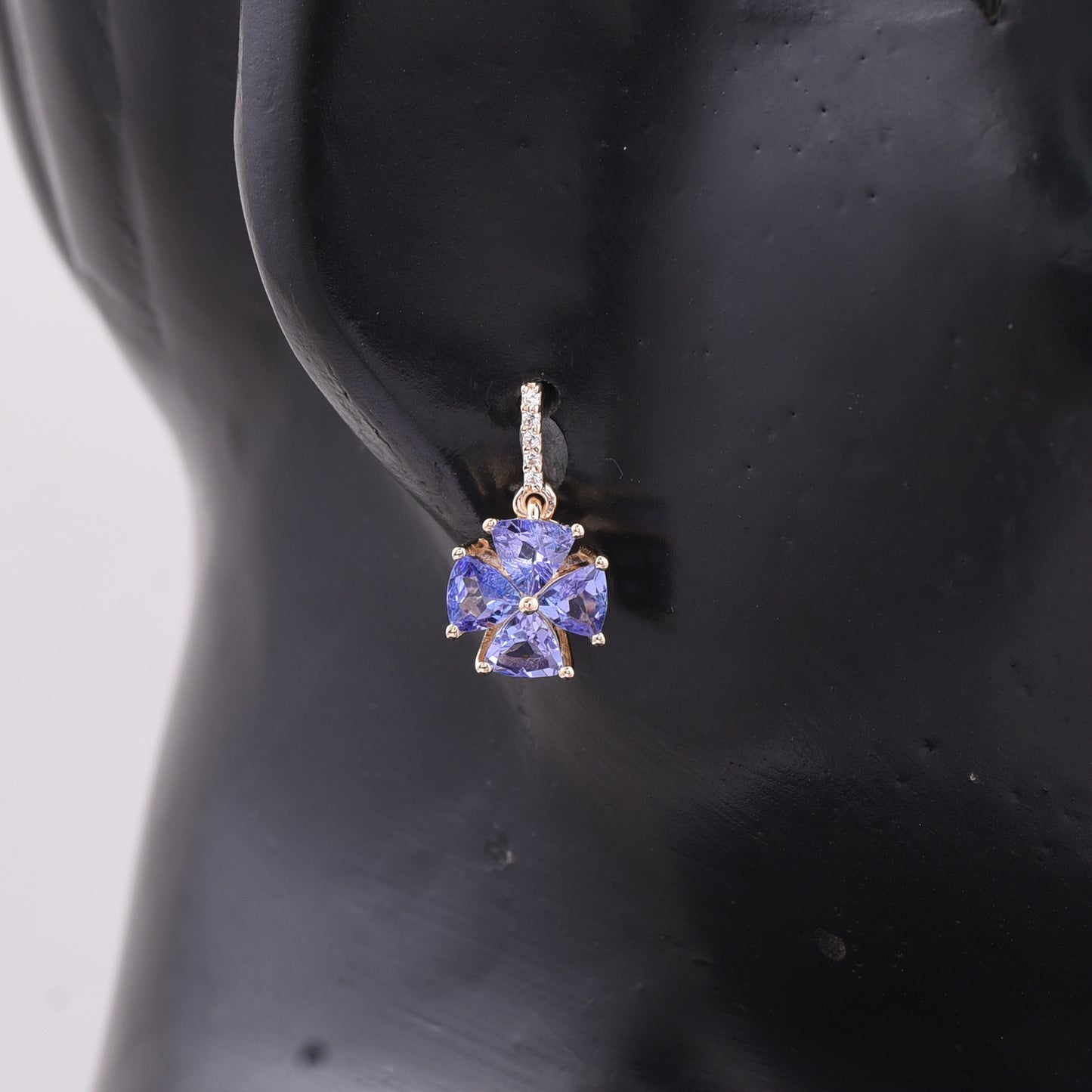 1.68 Ct Trillion Tanzanite 9K Gold Earrings