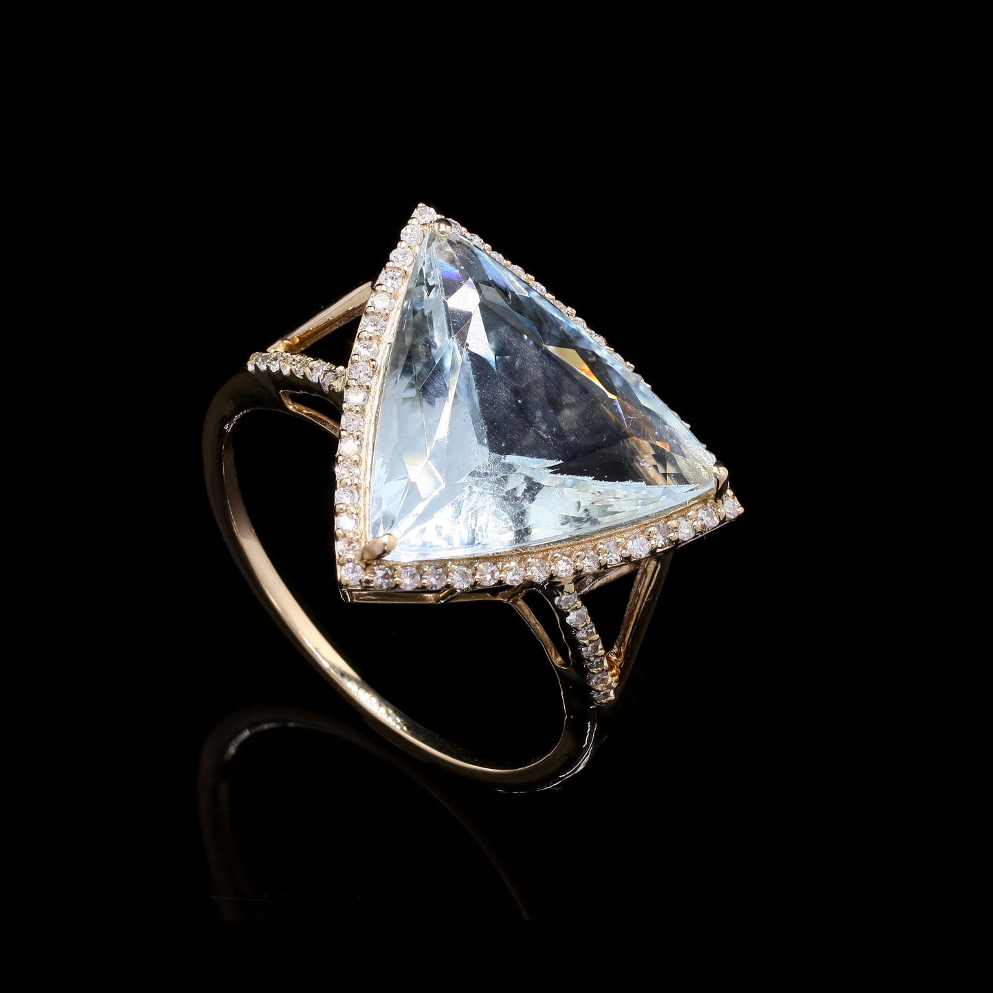 4.30 Ct Triangle Mixed Cut Natural Aquamarine 14K Gold Ring