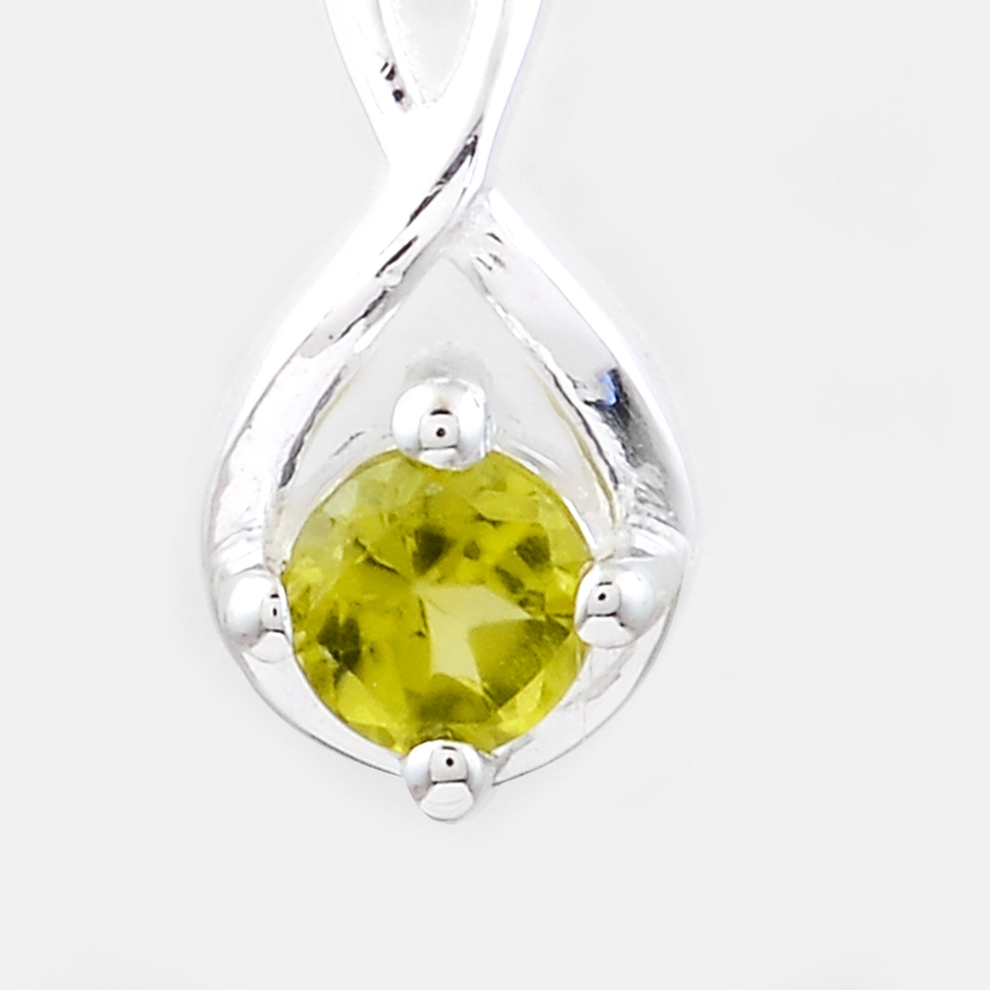 0.12 Ct Round Peridot, 925 Sterling Silver Pendant