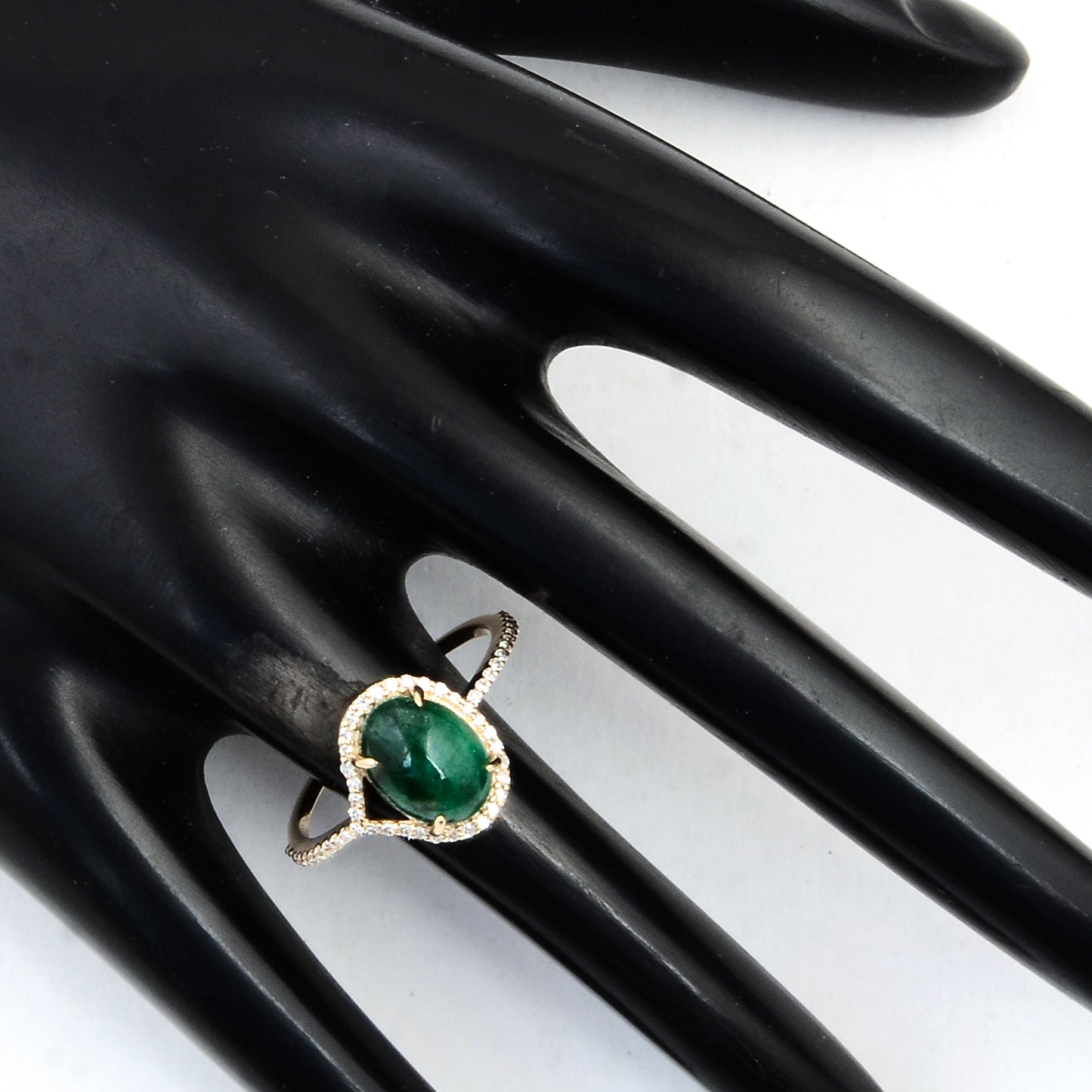 2.43 Ct Oval Cabochon Natural Beryl Emerald 14K Gold Ring