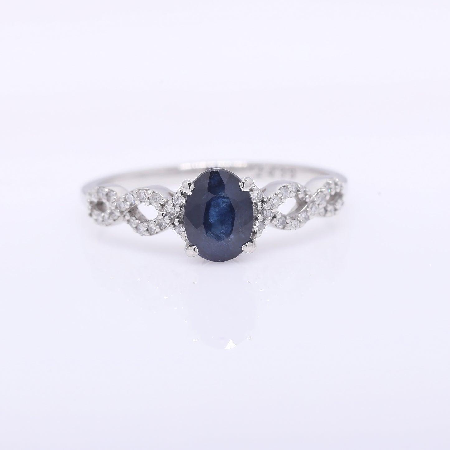 1.25 Ct Oval Mixed Cut Natural Sapphire 950 Platinum Ring