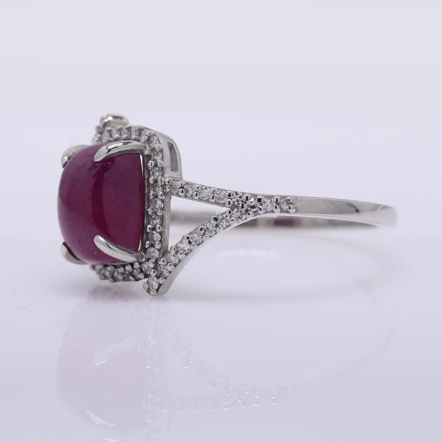 2.89 Ct Cushion Cabochon Cut Natural Ruby 950 Platinum Ring