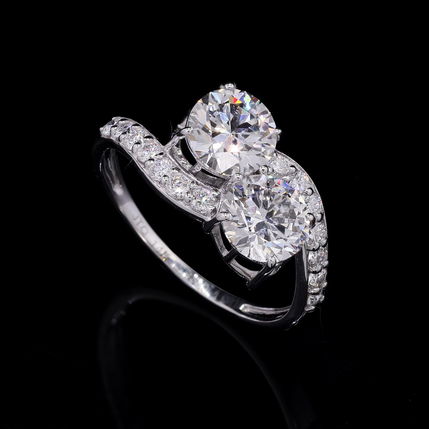 2.40 Carats Lab Grown Diamond 14K Gold Ring