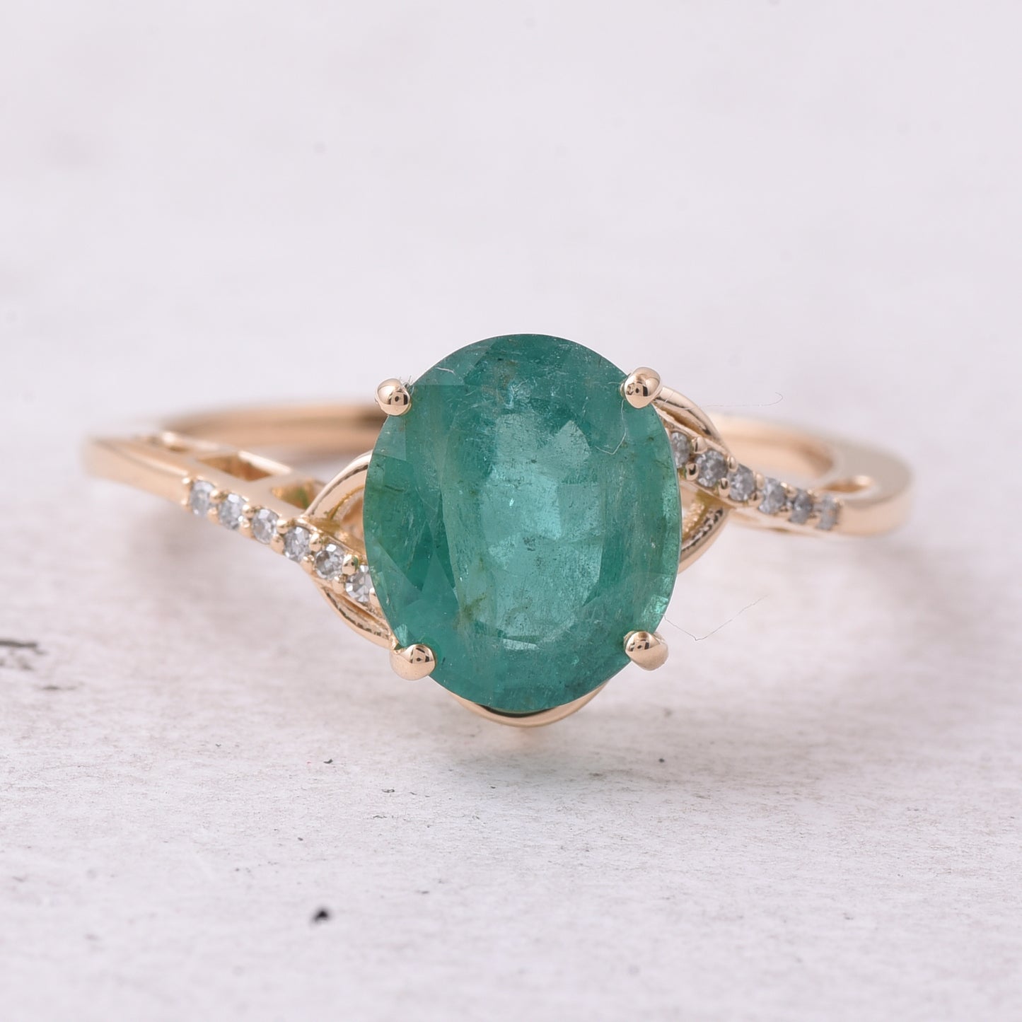 2.35 Ct Oval Mixed Cut Natural Emerald 14K Gold Ring