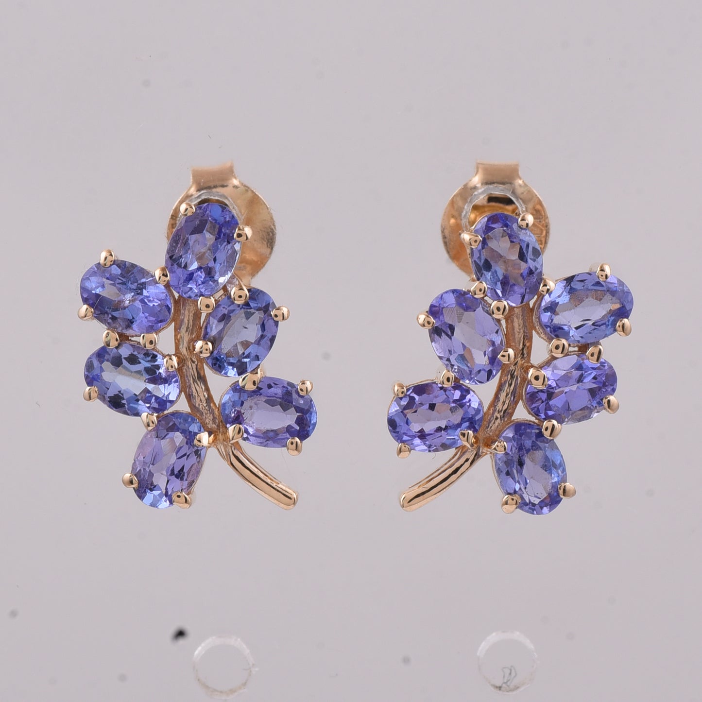 1.70 Ct Oval Natural Tanzanite 14K Gold Earrings