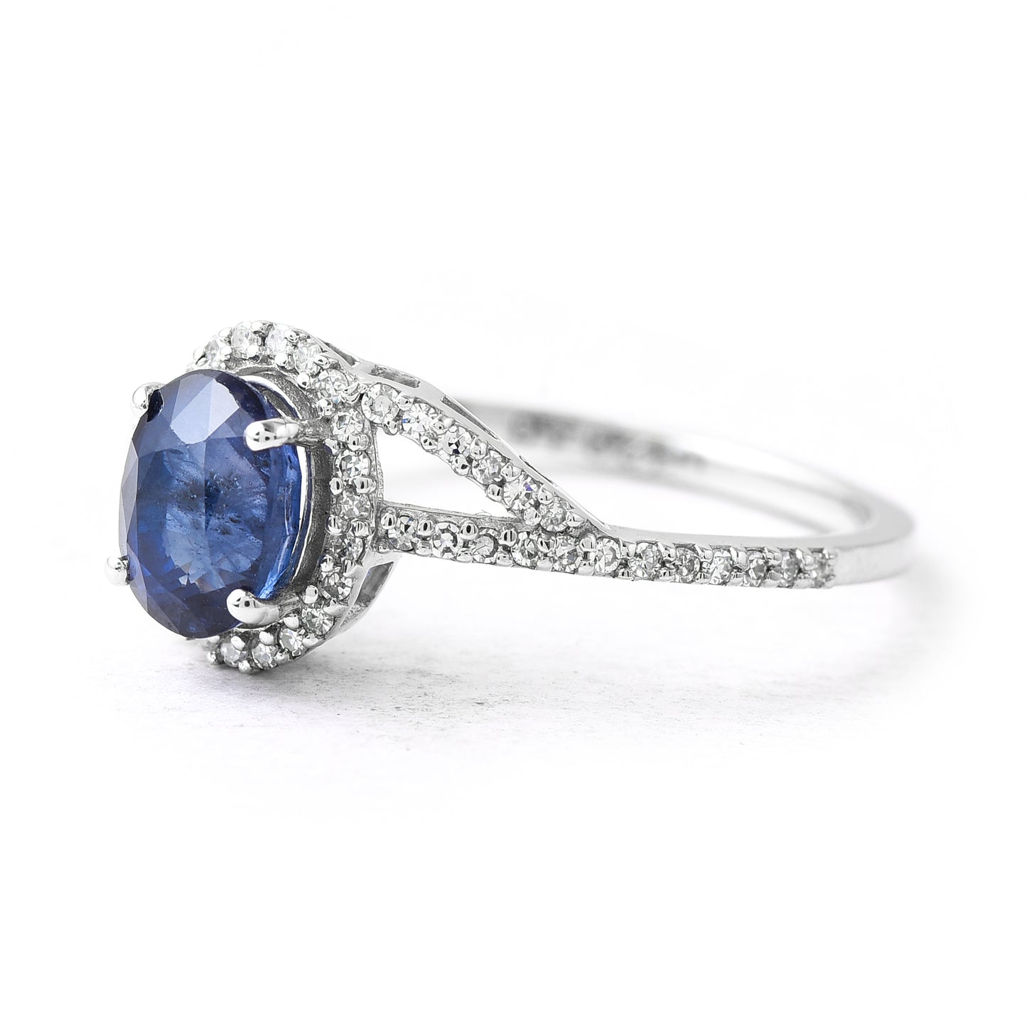 1.53 Ct Oval Sapphire 950 Platinum Ring