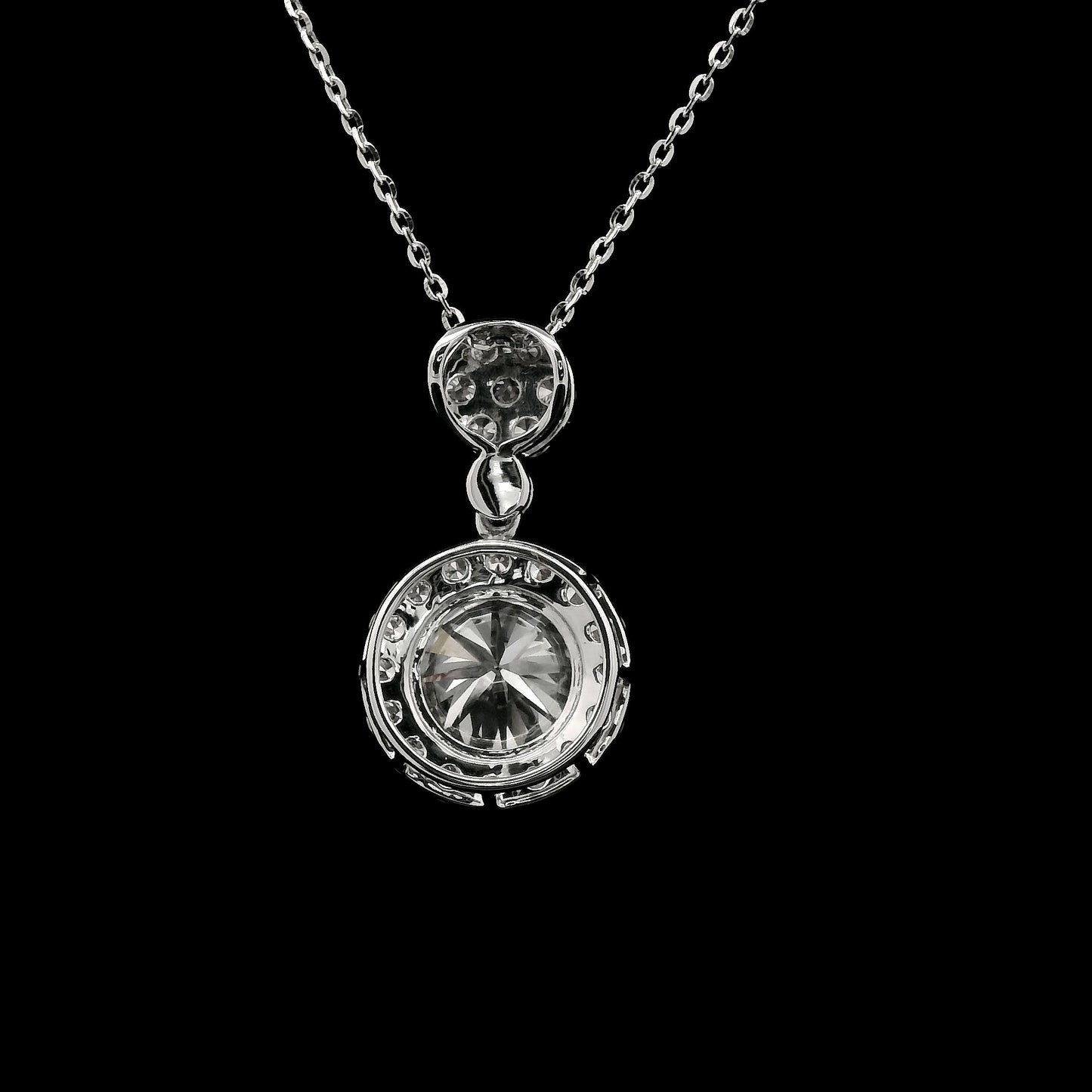 2.49 Carats Lab Grown Diamond 14K Gold Pendant