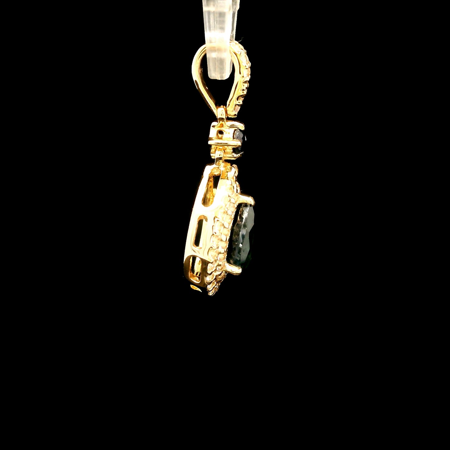0.89 Ct Pear Sapphire 14K Gold Pendant