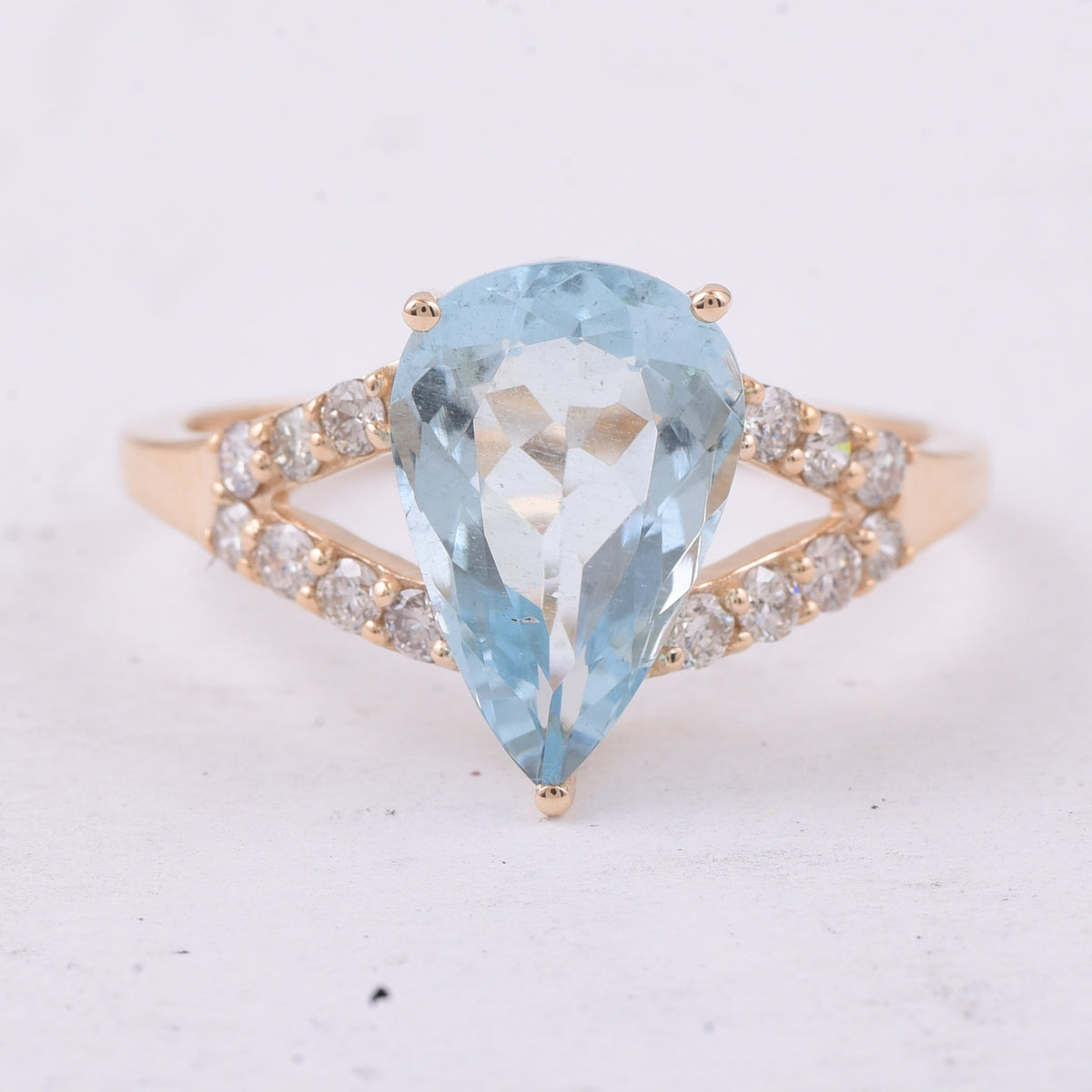 2.79 Ct Pear Natural Aquamarine 14K Gold Ring