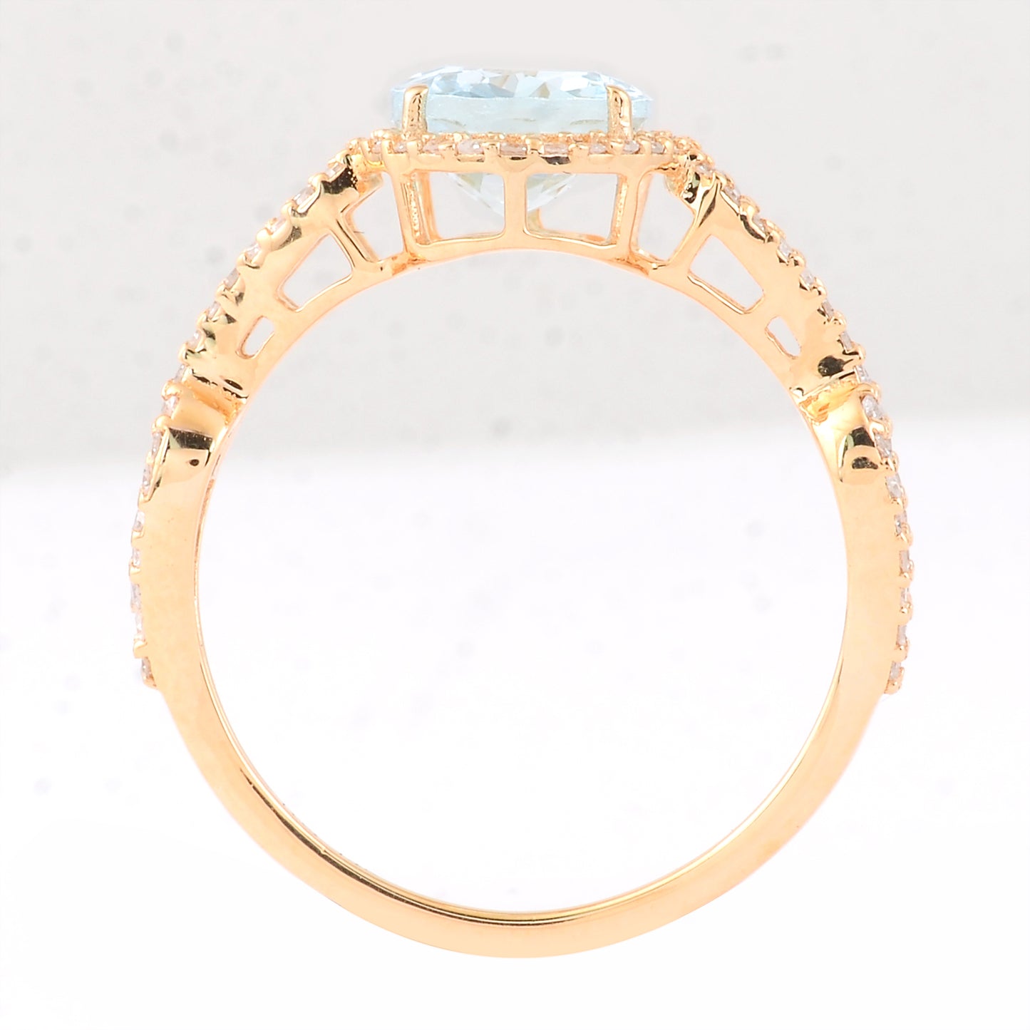 1.83 Ct Oval Mixed Cut Natural Aquamarine 14K Gold Ring