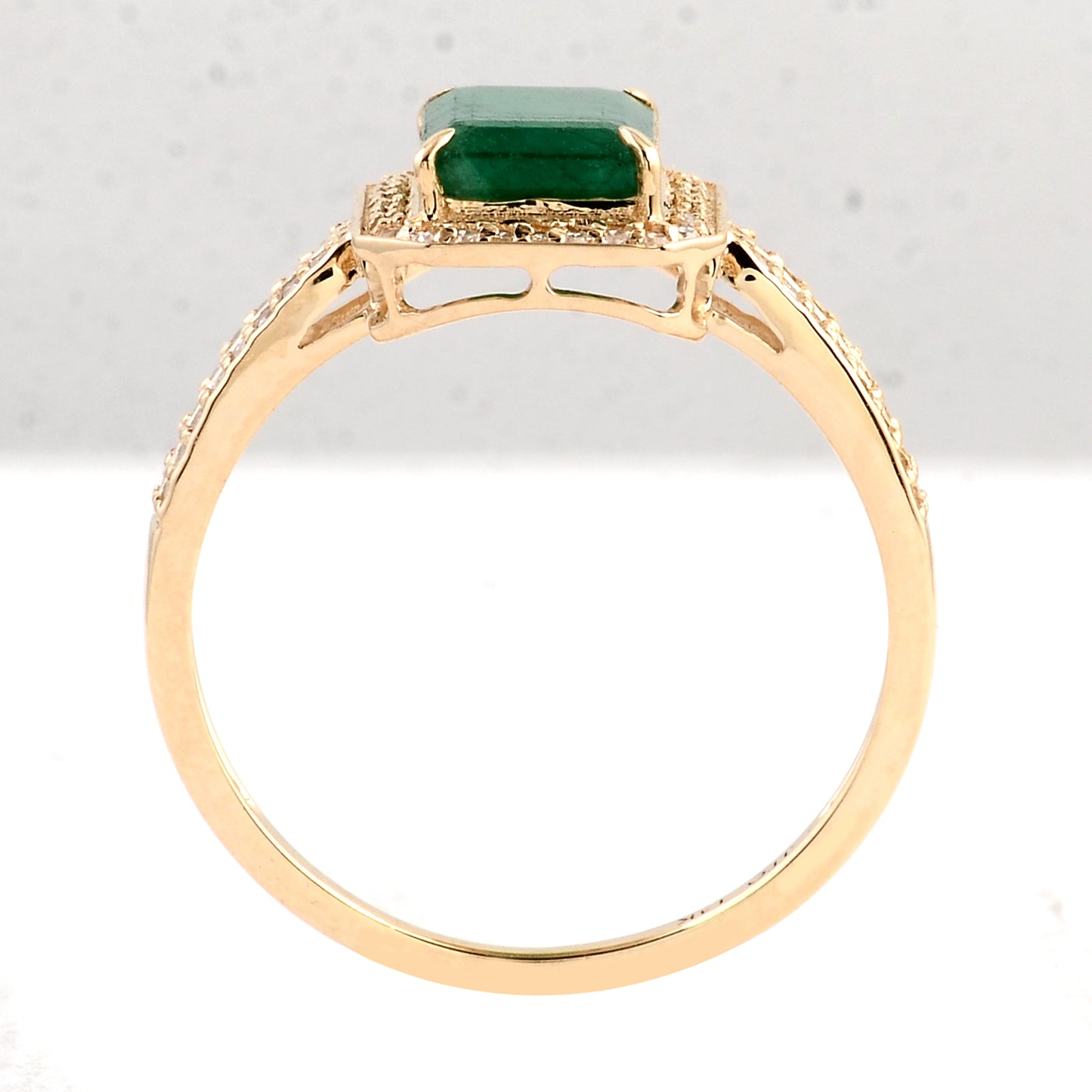 1.64 Ct Emerald Cut Natural Beryl Emerald 14K Gold Ring