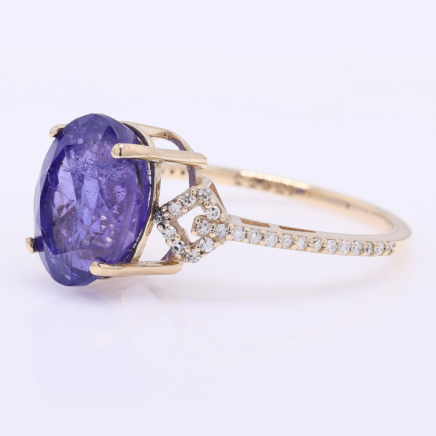 4.42 Ct Oval Mixed Cut Natural Tanzanite 14K Gold Ring